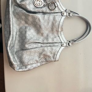 Gucci GM hobo bag, large in size. In great condition and highly sought after.